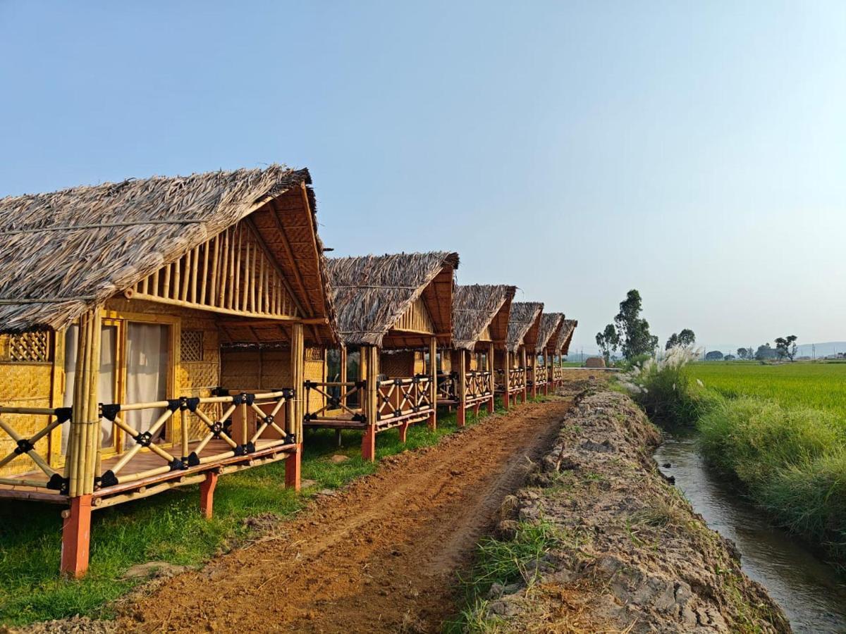 The Sundown Hampi Hotel Bagian luar foto